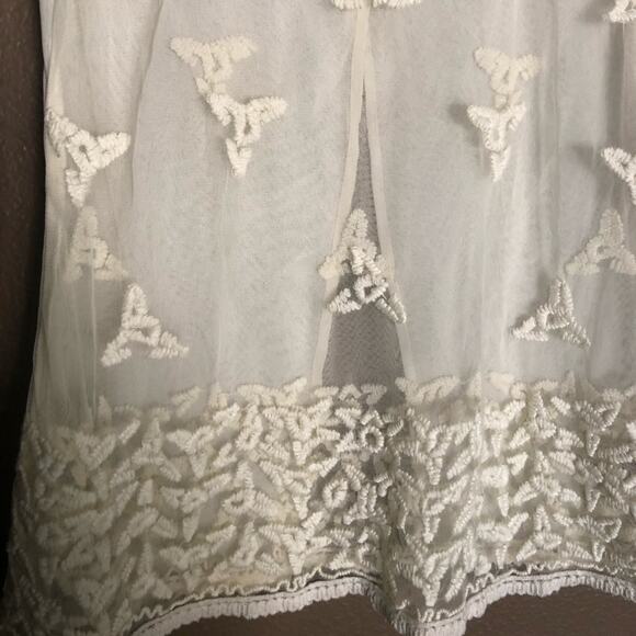 Anthropologie Maeve Lace Open Back top - Picture 5 of 7